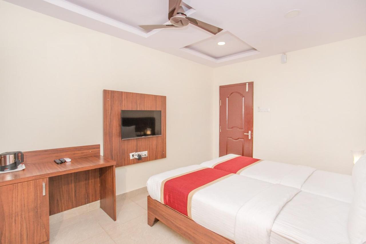 Oyo Flagship 77727 Hotel Blue Bell Бангалор Екстериор снимка