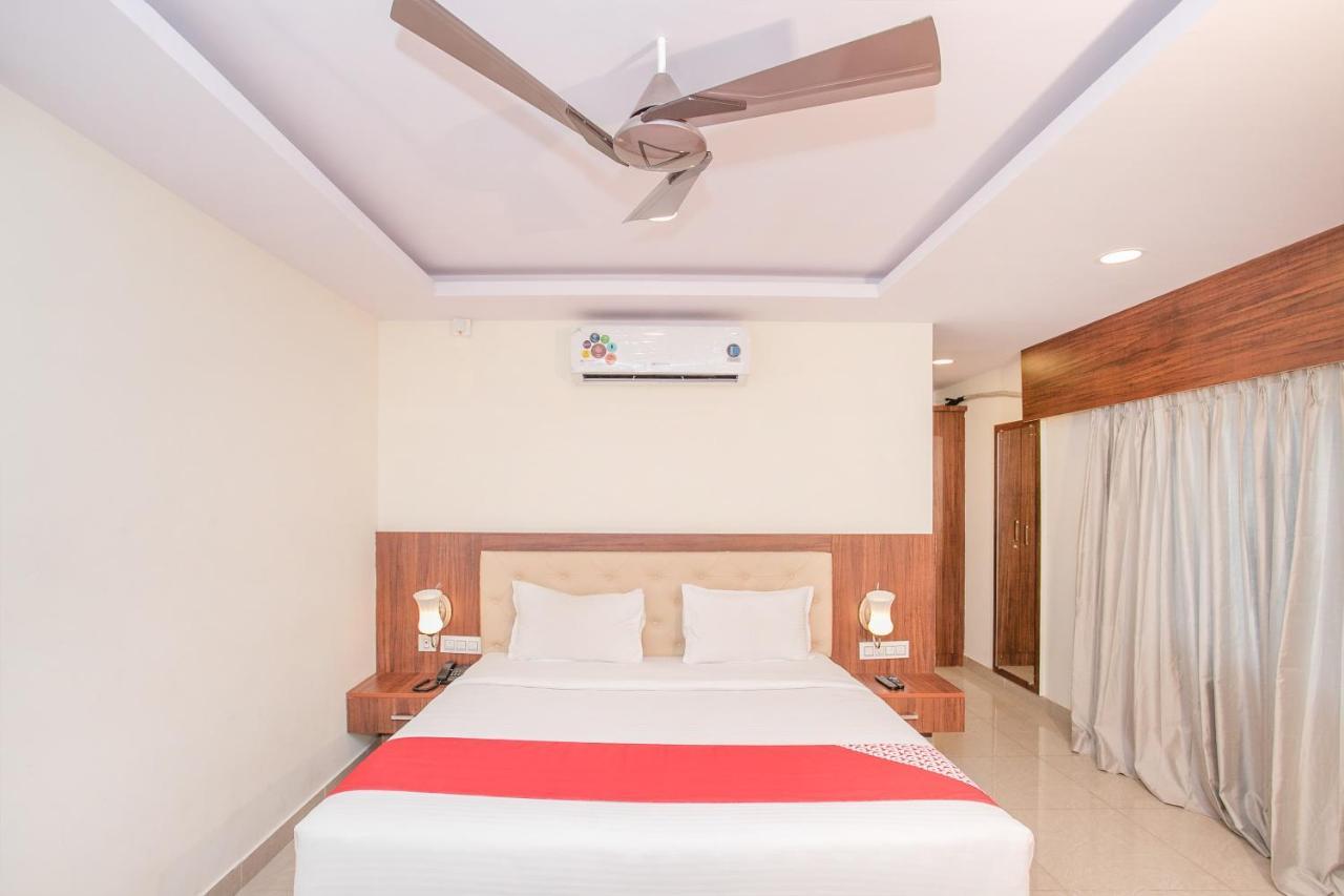 Oyo Flagship 77727 Hotel Blue Bell Бангалор Екстериор снимка